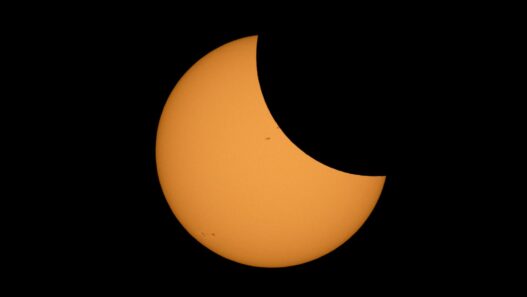 Sonnenfinsternisse in Deutschland, Totale Sonnenfinsternis am 21. August 2017, mit der Sonnenscheibe vollständig von der Mondschatten bedeckt.